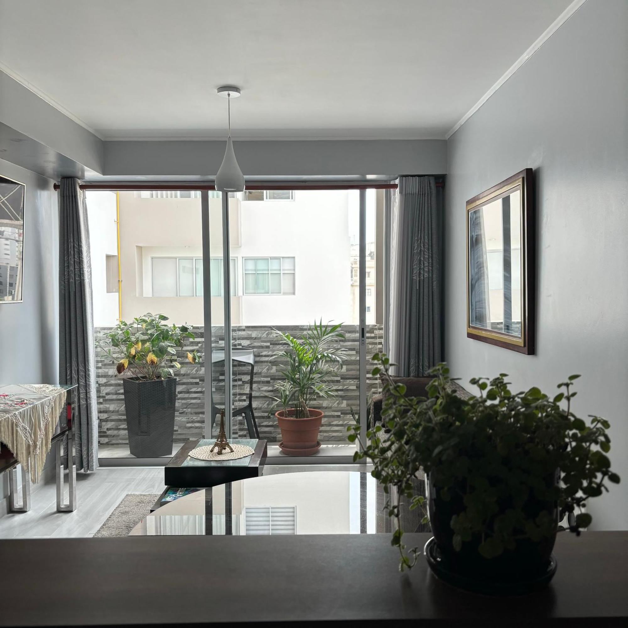 Departamento En Miraflores Con Surquillo Lima Ngoại thất bức ảnh
